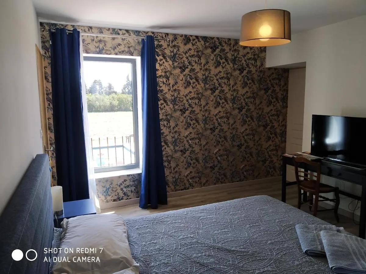 Le Mas Des Calus Chambres D'Hotes L'Isle-sur-la-Sorgue Bed & Breakfast