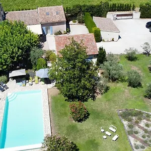 De La Terre - D'hotes LʼIsle-sur-la-Sorgue