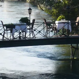 Hotel Les Terrasses De David Et Louisa, LʼIsle-sur-la-Sorgue
