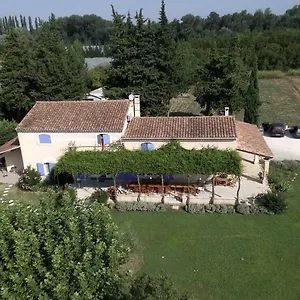 Bed & Breakfast Mas Clement - Et Table D'hotes, L'Isle-sur-la-Sorgue
